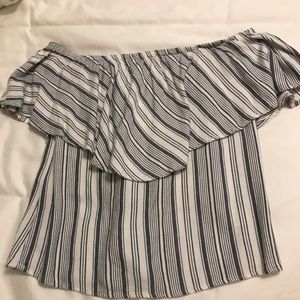 WAYF off the shoulder blouse